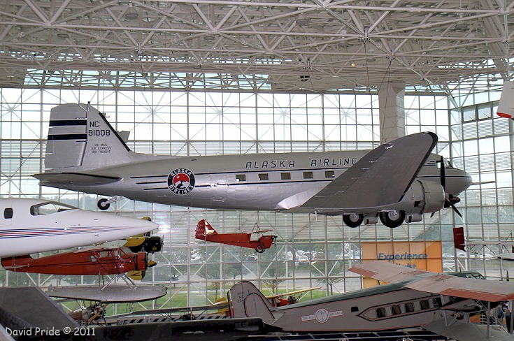 Douglas DC-3 Sleeper