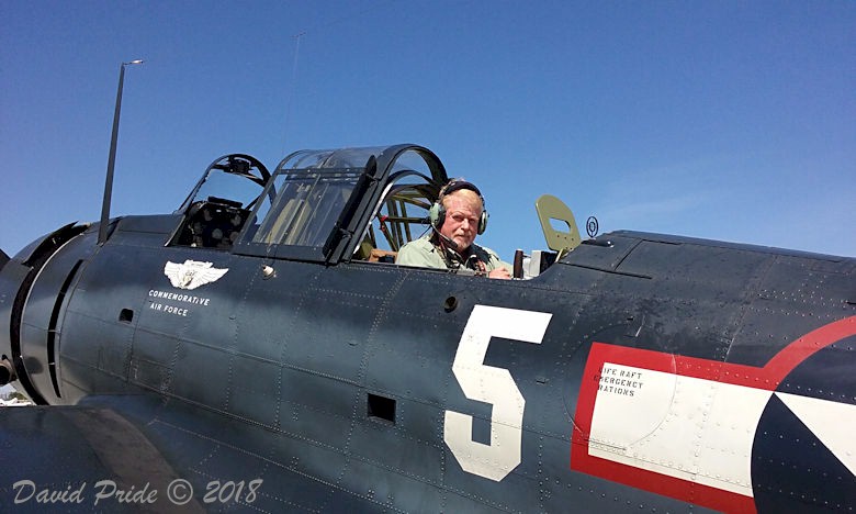 Douglas SBD-5 Dauntless