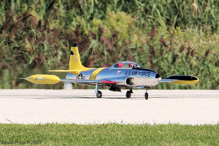 Radio-Controlled T-33 Shooting Star T-33 Shooting Star