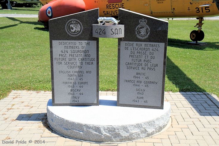 424 Squadron Memorial