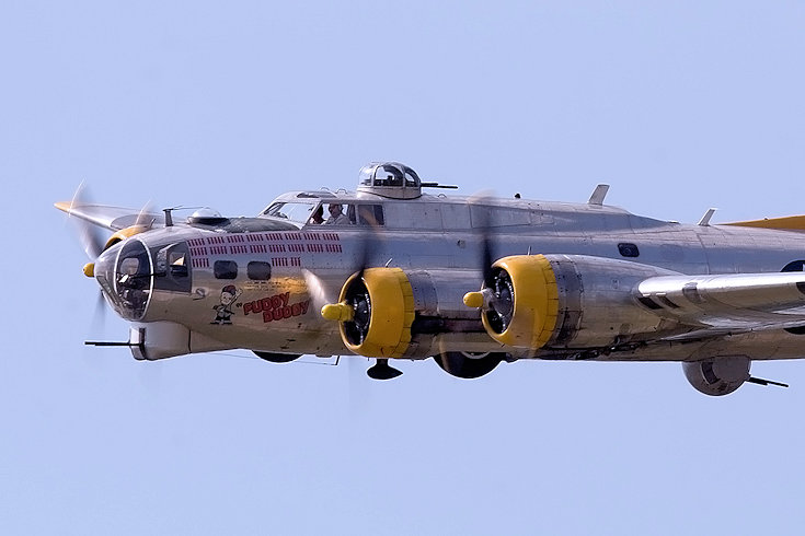 Boeing B-17G Flying Fortress Fuddy Duddy