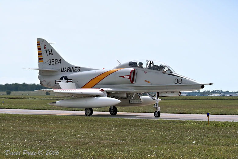 McDonnel Douglas TA-4J Skyhawk