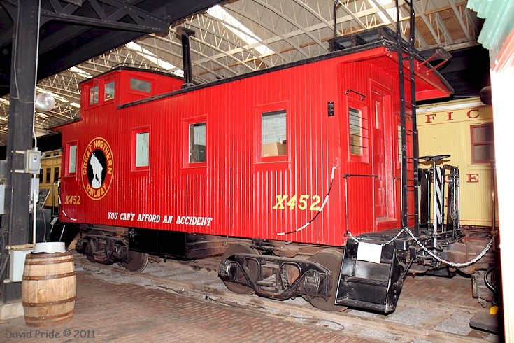 Great Northern Caboose No. X452