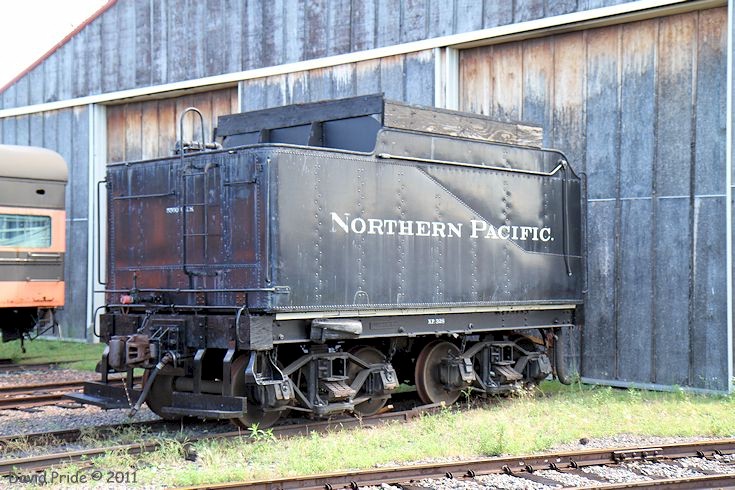 Northern Pacific Tender