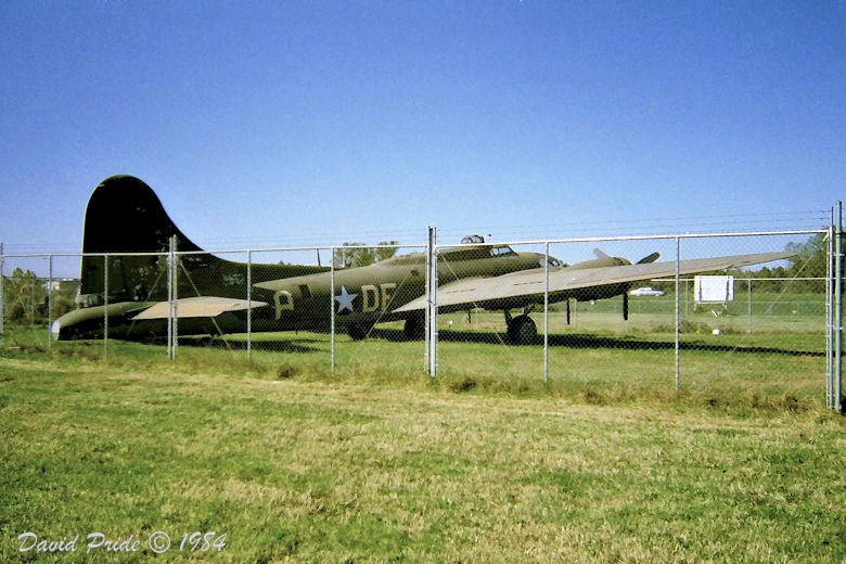 Boeing B-17F Memphis Belle