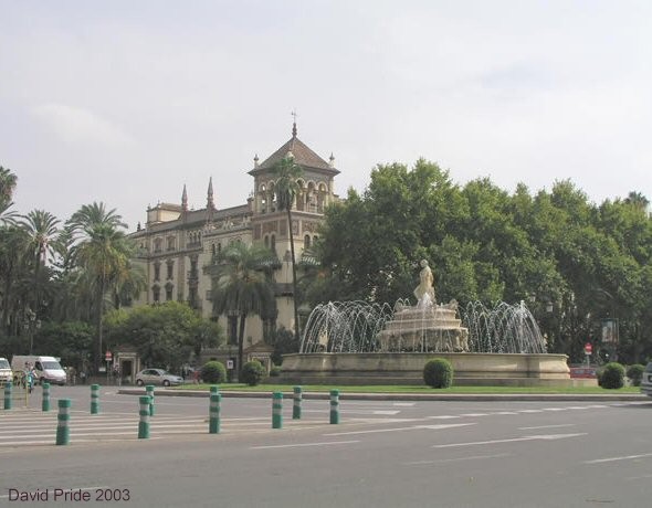 Puerta de Jerez Fountain